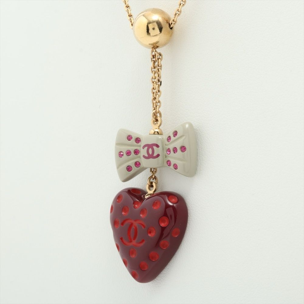 Chanel dotted heart cc ribbon enamel gold necklace 02P